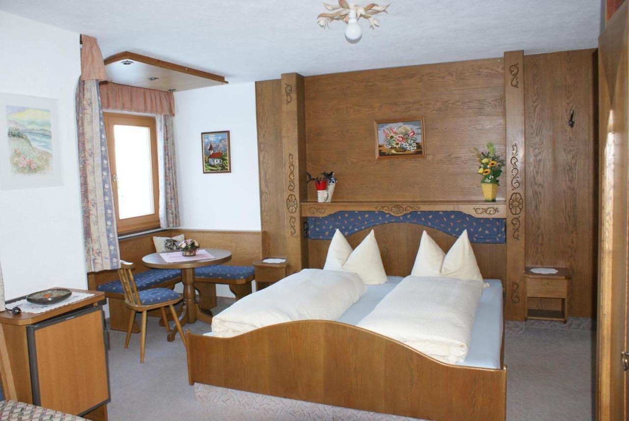 Hotel Haus Bergfrieden Bach  Pokój zdjęcie